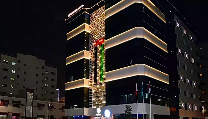 هتل ورسیلز بای ویراس دبی